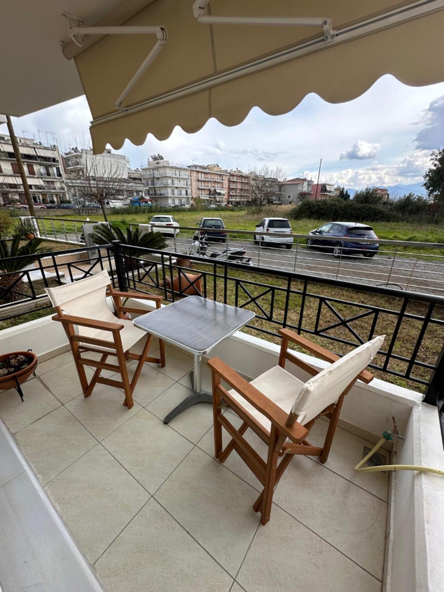 R Apartment Nafpaktos Esterno foto